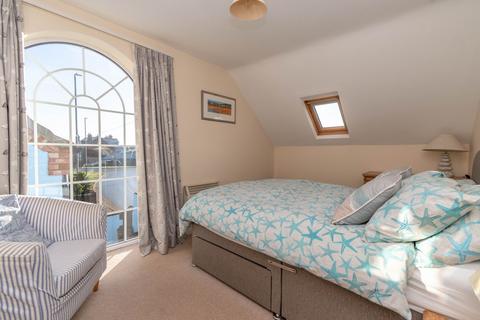 1 Claxtons Yard, Wells-next-the-sea, NR23 1DZ