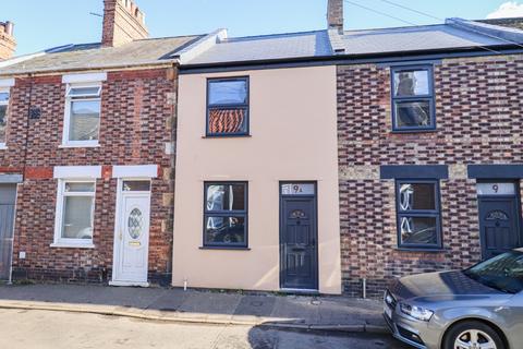 2 bedroom terraced house to rent, Cresswell Street, King's Lynn