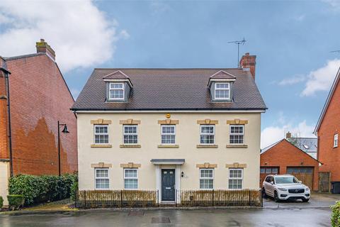 5 bedroom detached house for sale, Birkdale Close, Swindon SN25