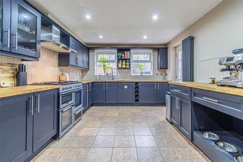 5 bedroom detached house for sale, Birkdale Close, Swindon SN25