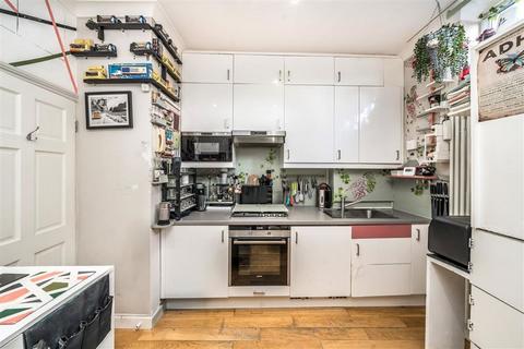 1 bedroom flat for sale, Park Hill, London SW4