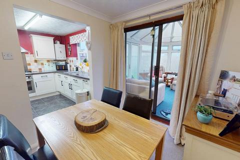29 Beaune Close, Northampton, NN5 6EF