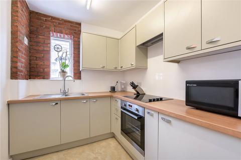 undefined, Belgrave Road, London, SW1V