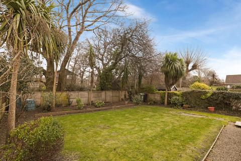 23 Beechwood Road, Nailsea, Bristol, BS48 2AF