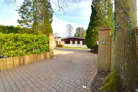 4 bedroom bungalow for sale, Scatterdells Lane, Kings Langley WD4