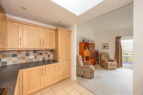 2 bedroom apartment for sale, Fairthorn Retirement Apartments, Dore, Sheffield