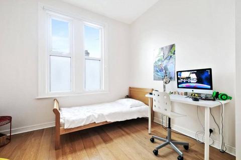 41 Rainham Road, London, NW10 5DL