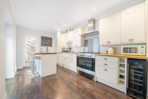 4 Jelf Road, London, SW2 1BH