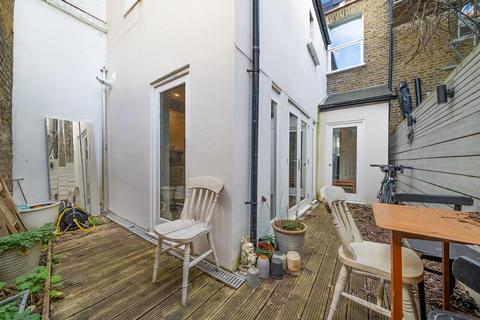 4 Jelf Road, London, SW2 1BH