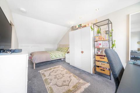 4 Jelf Road, London, SW2 1BH