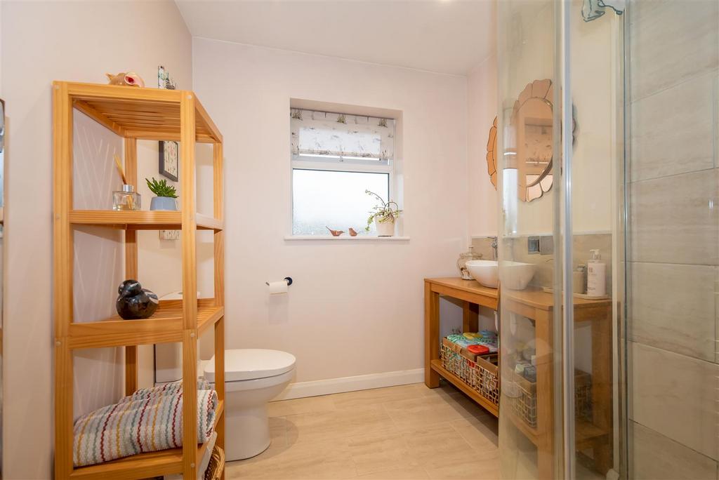 Ensuite Shower