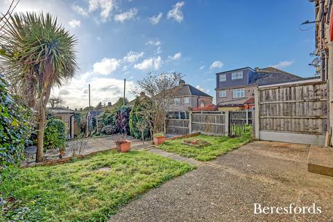 3 bedroom end of terrace house for sale, Toplands Avenue, Aveley, RM15