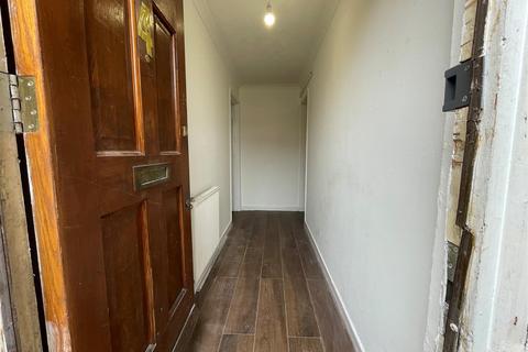 1 bedroom flat to rent, Alexandra Road, Bedford