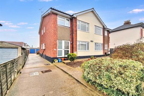 2 bedroom flat to rent, Jacqueline Court, 62 Elmsleigh Drive, Leigh-On-sea