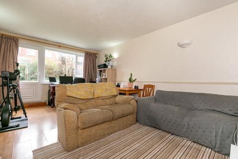 2 bedroom maisonette for sale, Wydeville Manor Road, LONDON, SE12