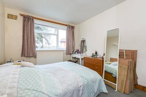 2 bedroom maisonette for sale, Wydeville Manor Road, LONDON, SE12