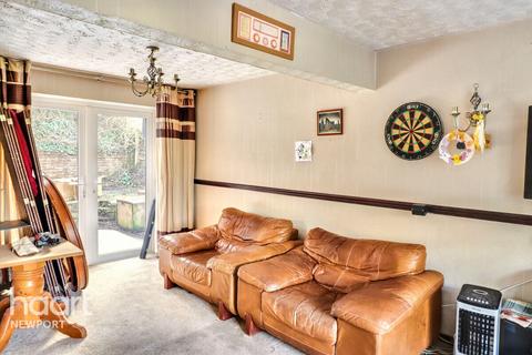 3 bedroom semi-detached house for sale, The Moorings, Newport