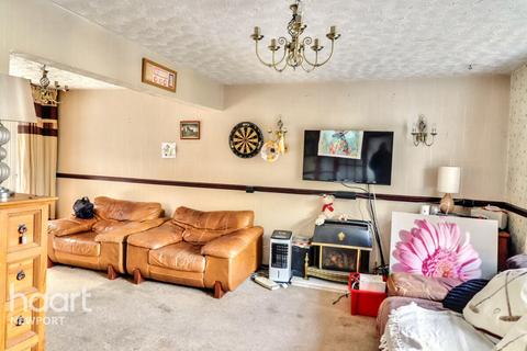 3 bedroom semi-detached house for sale, The Moorings, Newport