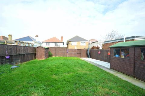 3 bedroom detached house for sale, SHORT WALK TO BEACH * SHANKLIN