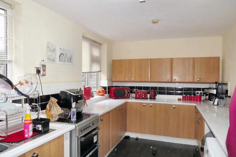 2 bedroom semi-detached house for sale, Devon Close, Wigan, WN5 9