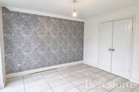 3 bedroom end of terrace house for sale, Beadle Close, Witham, CM8