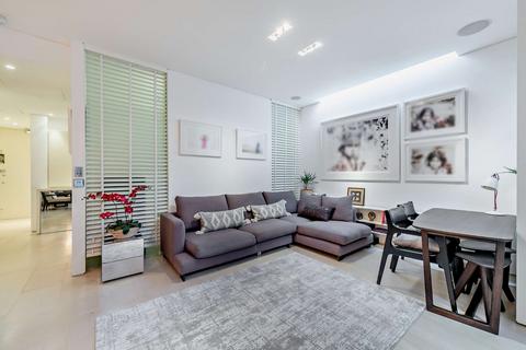 1 bedroom flat for sale, Pont Street, London SW1X