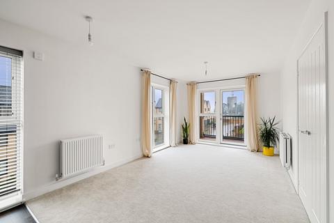 2 bedroom flat for sale, Ellis Grove, Folkestone, Folkestone, CT20