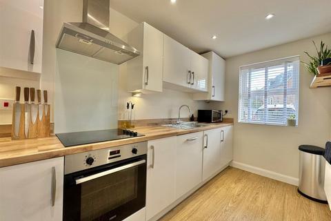 undefined, Enterprise Avenue, Tiverton EX16