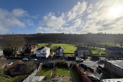 4 bedroom end of terrace house for sale, Wind Street, Llandysul, SA44