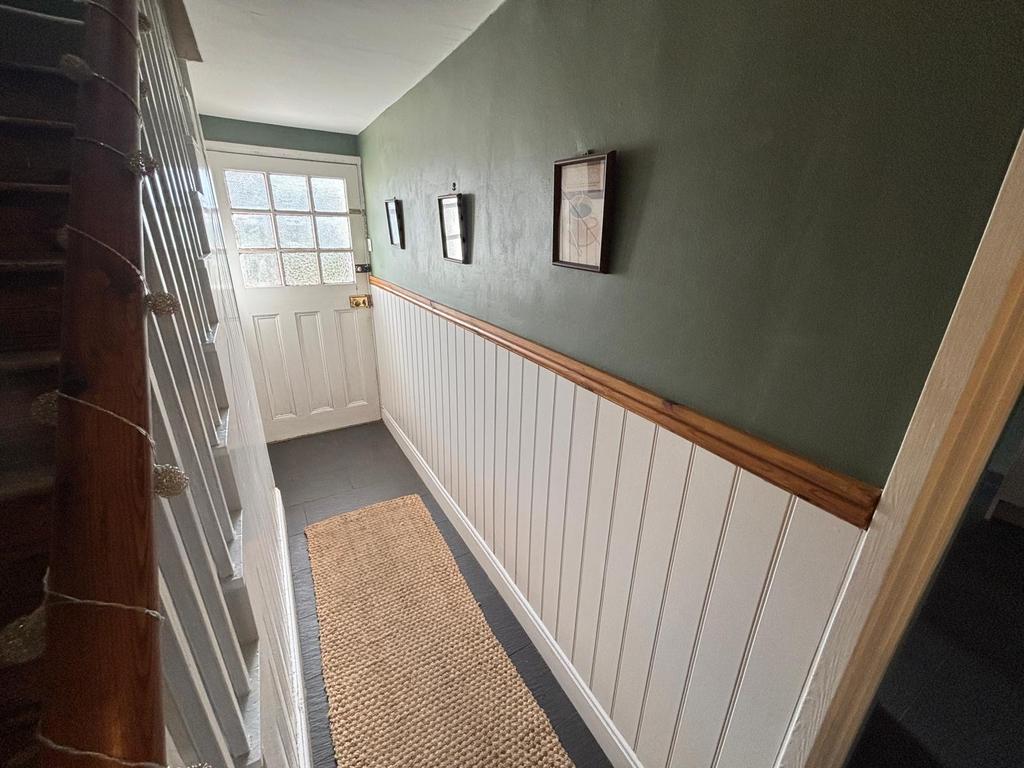 Rear entrance hall
