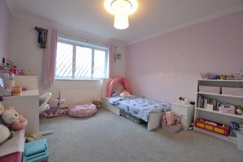5 Beckford Road, Abbeymead, Gloucester, GL4 5UD