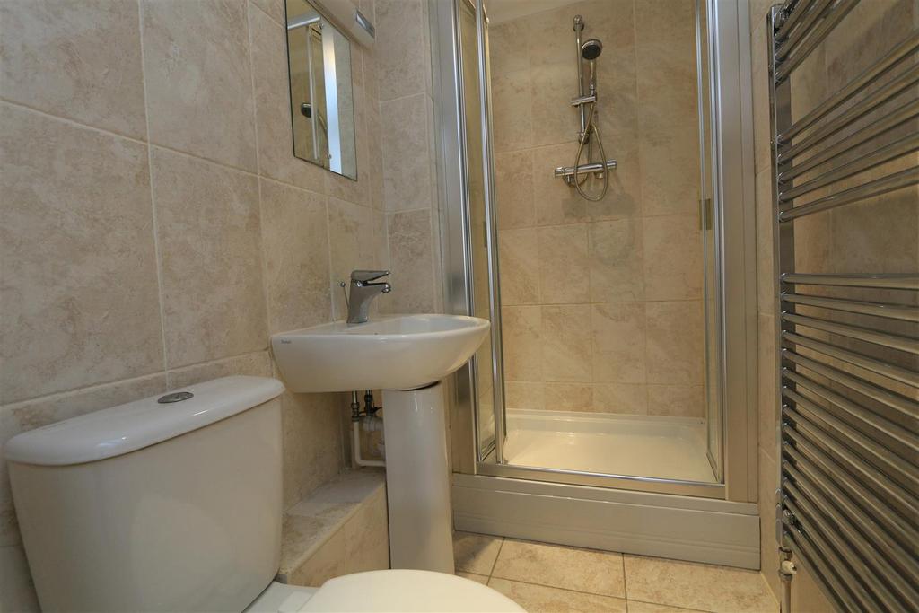 En Suite Shower Room