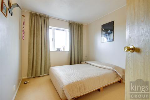 1 bedroom flat for sale, Grilse Close, Edmonton, N9