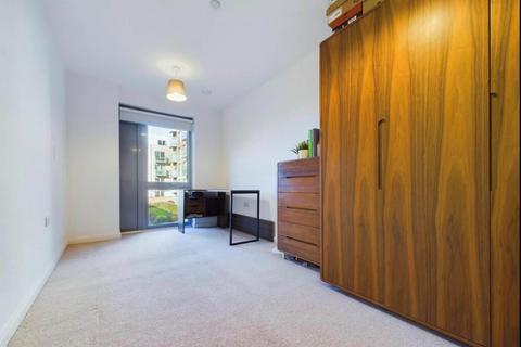 2 bedroom flat for sale, Brook Road, Borehamwood