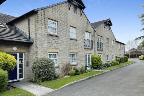 2 bedroom apartment for sale, Redfield Croft, Leigh