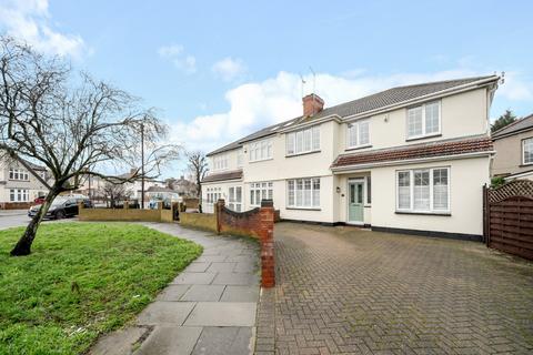 4 bedroom semi-detached house for sale, Welton Road, Plumstead