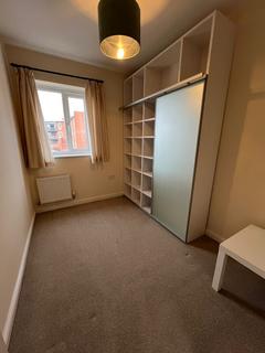 33 Flixton Road, Manchester, M13 9GU