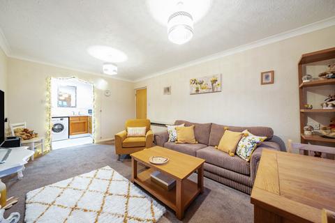 1 bedroom apartment for sale, Castle Road, Clacton-on-Sea, Essex