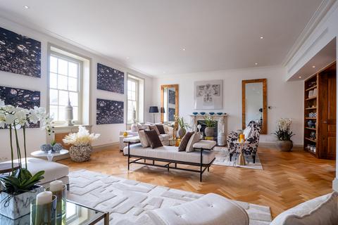 3 bedroom penthouse for sale, Eaton Place, London, SW1X