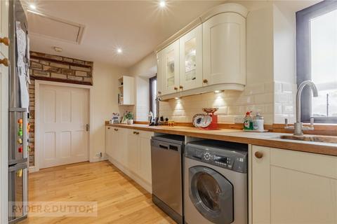 3 bedroom terraced house for sale, Cliff Hill Court, Holmfirth, West Yorkshire, HD9