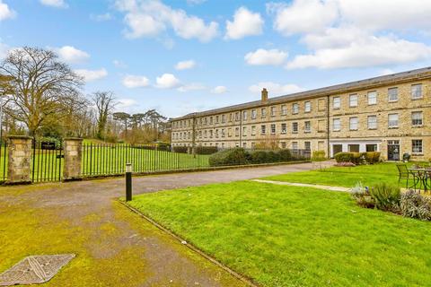 2 bedroom ground floor flat for sale, Tarragon Road, Maidstone, Kent