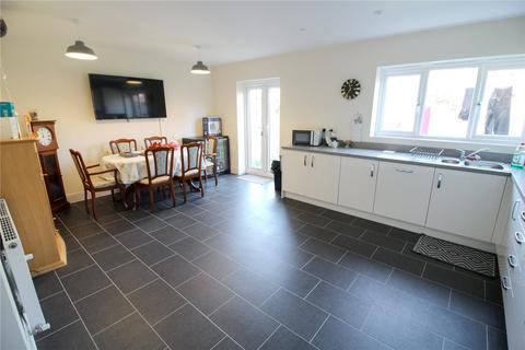4 bedroom detached house for sale, Fortuna Road, Swindon SN26