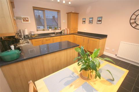 2 bedroom apartment for sale, Marine Avenue, Whitley Bay, NE26