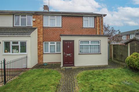 3 bedroom end of terrace house for sale, Lascelles Close, Pilgrims Hatch, Brentwood