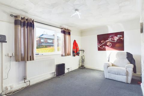 19 Latham Avenue, Ormskirk, L39 2EU