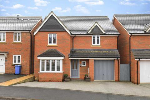 4 bedroom detached house for sale, Virginia Crescent, Burton Latimer