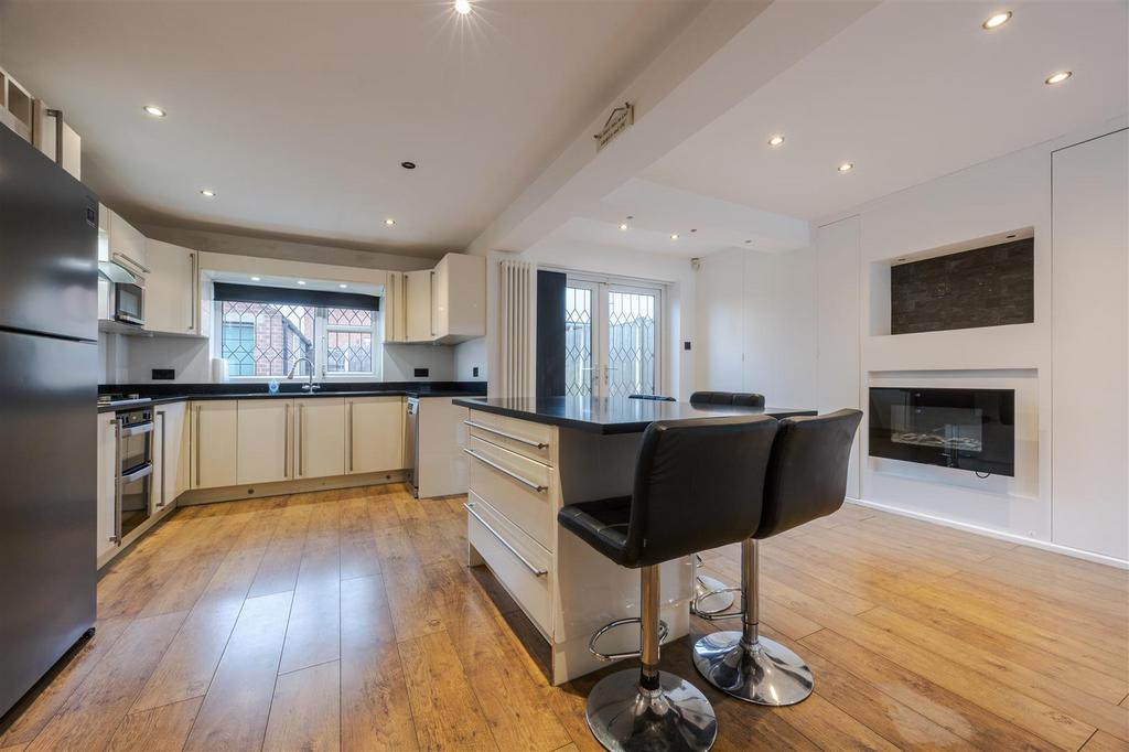 Kitchen diner