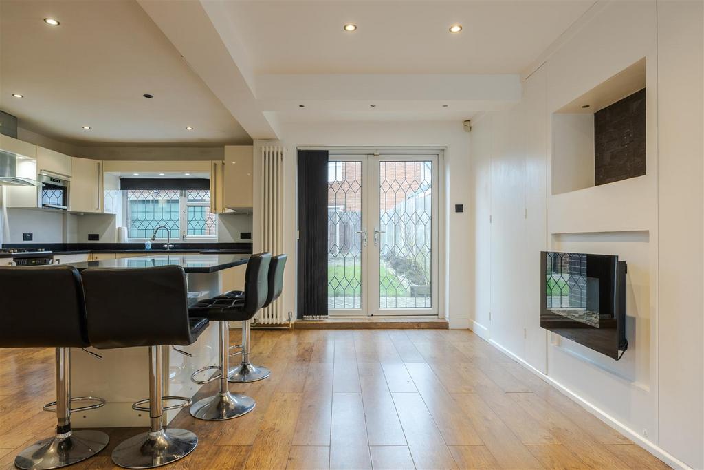 Kitchen diner