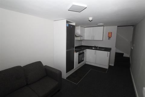 1 bedroom flat to rent, Lower Cathedral Road, Cardiff CF11