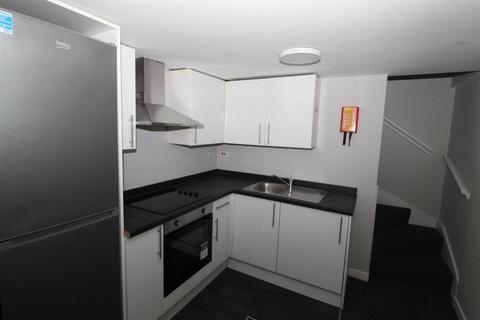 1 bedroom flat to rent, Lower Cathedral Road, Cardiff CF11